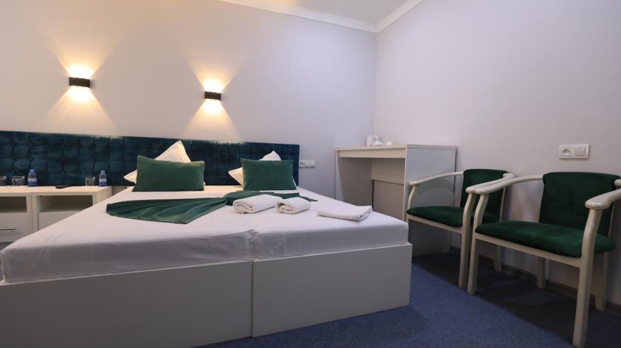 Sharq Hotel Urgenč Exteriér fotografie