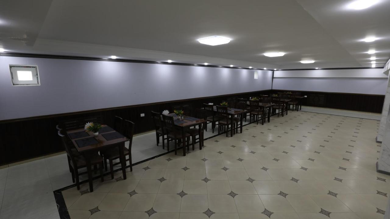 Sharq Hotel Urgenč Exteriér fotografie