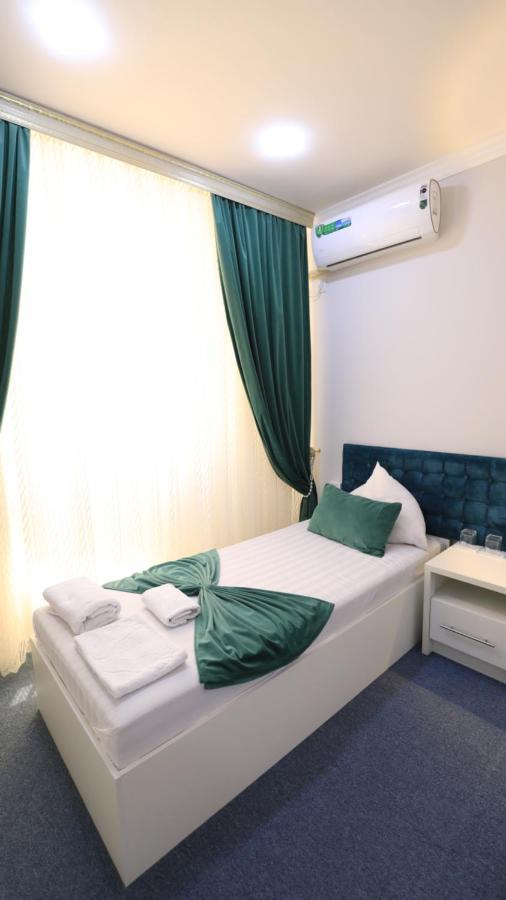 Sharq Hotel Urgenč Exteriér fotografie